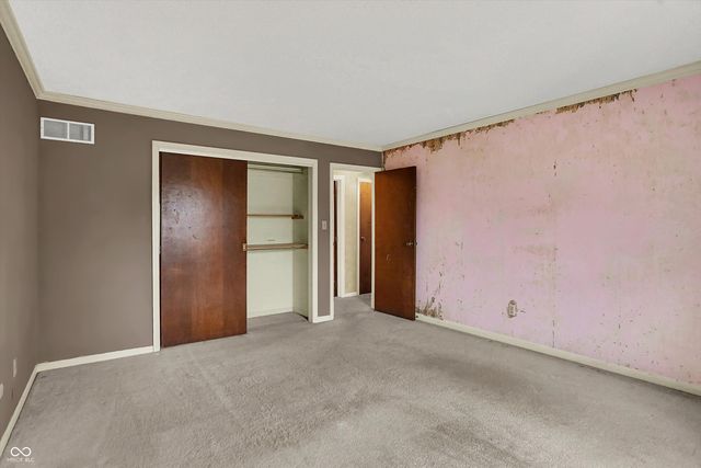 10806 E Lakeshore Drive, Carmel, IN 46033