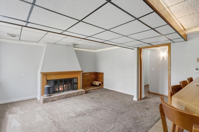 1000 Summerfield Drive, Northfield, MN 55057
