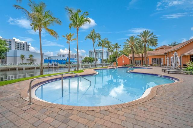 3340 NE 190th St 1206, Aventura, FL 33180