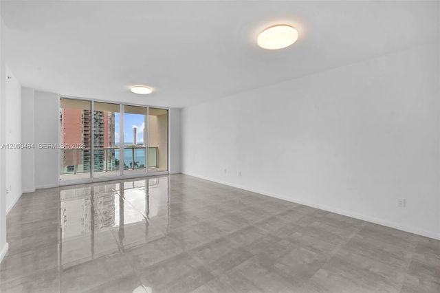 3340 NE 190th St 1206, Aventura, FL 33180