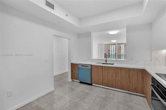 3340 NE 190th St 1206, Aventura, FL 33180