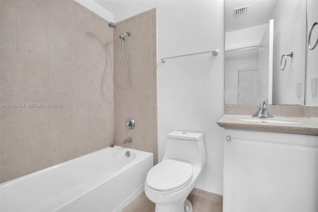 3340 NE 190th St 1206, Aventura, FL 33180