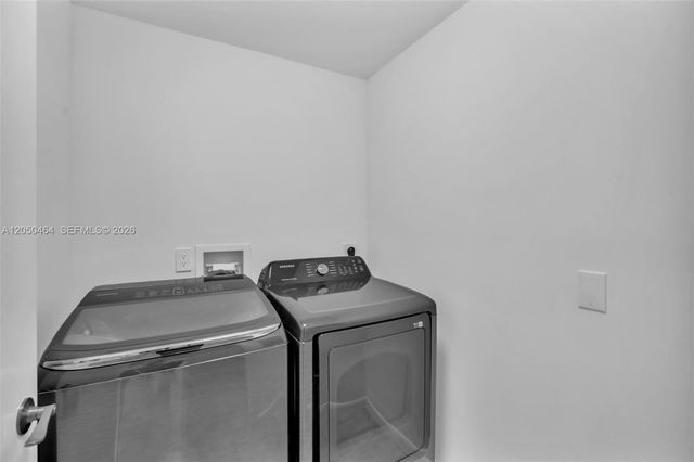 3340 NE 190th St 1206, Aventura, FL 33180
