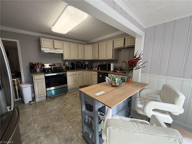 2422 Lucille Street, Winston-salem, NC 27127