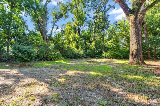 123 Columbia Drive, Tallahassee, FL 32304