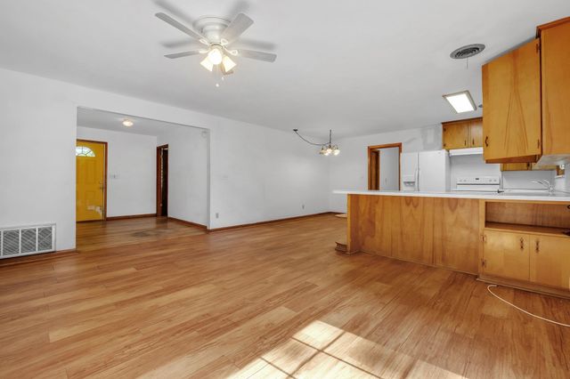 123 Columbia Drive, Tallahassee, FL 32304
