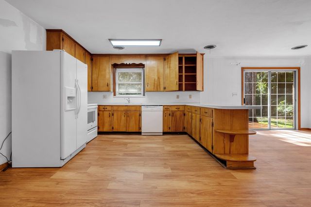 123 Columbia Drive, Tallahassee, FL 32304