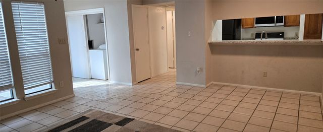 9601 Walnut Street 5104, Dallas, TX 75243