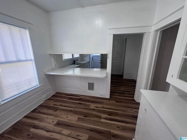 1114 7TH AVENUE W, Birmingham, AL 35204