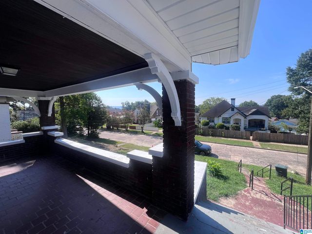 1114 7TH AVENUE W, Birmingham, AL 35204