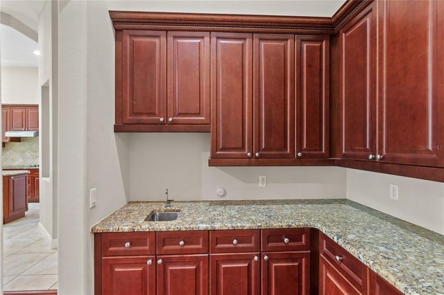 7014 PHILLIPS COVE COURT 27, Orlando, FL 32819