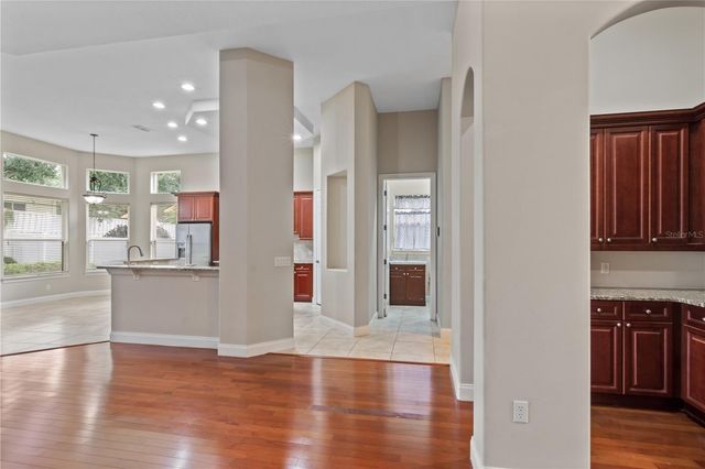 7014 PHILLIPS COVE COURT 27, Orlando, FL 32819