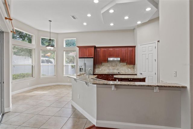7014 PHILLIPS COVE COURT 27, Orlando, FL 32819