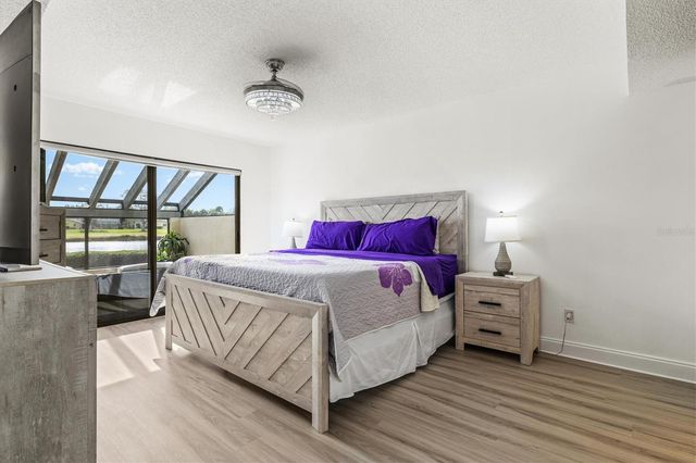 2453 CRISPIN COURT F4, Sarasota, FL 34235