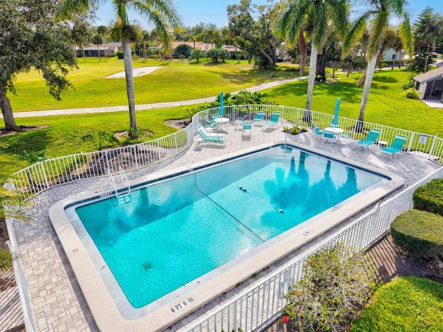 2453 CRISPIN COURT F4, Sarasota, FL 34235