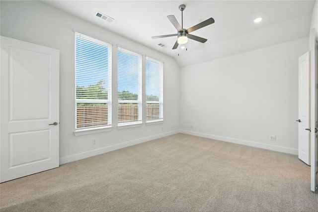 556 Lockhart Street, Waxahachie, TX 75165