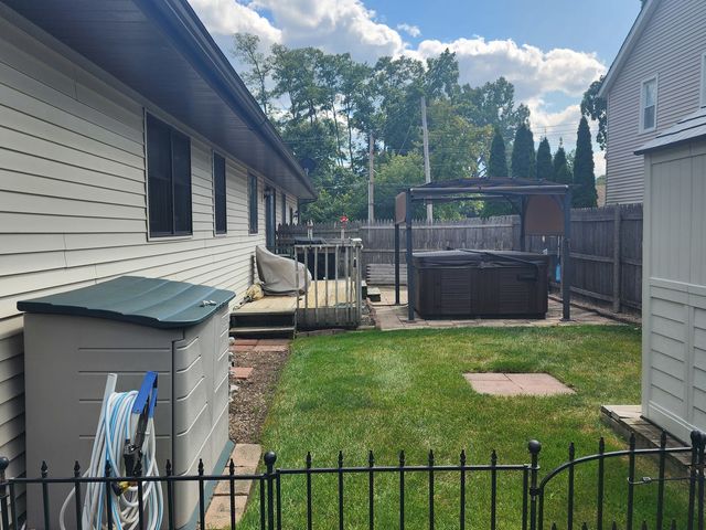 3810 Cedar Avenue, Zion, IL 60099