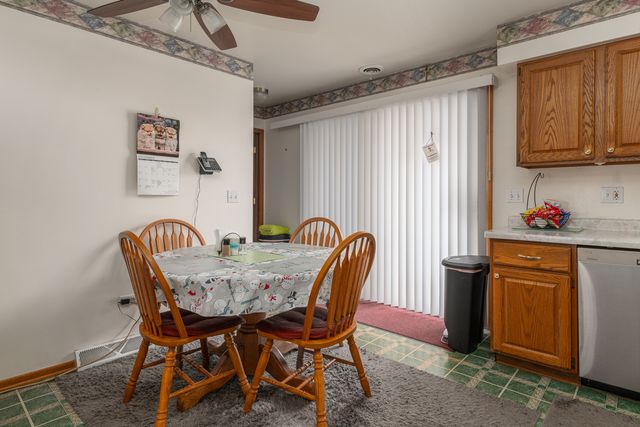 3810 Cedar Avenue, Zion, IL 60099