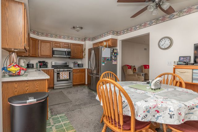 3810 Cedar Avenue, Zion, IL 60099