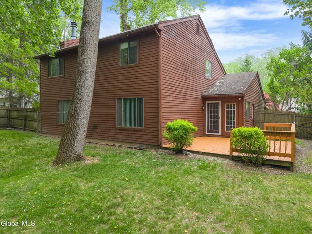 64 Algonquin Road, Clifton Park, NY 12065