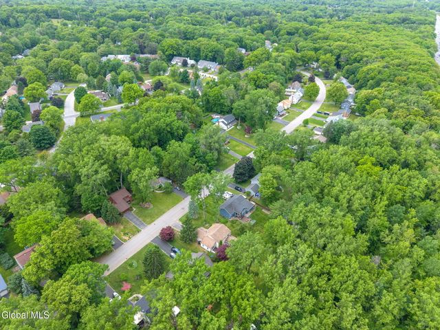 64 Algonquin Road, Clifton Park, NY 12065