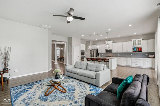 15123 Bentfield Court, Fishers, IN 46037