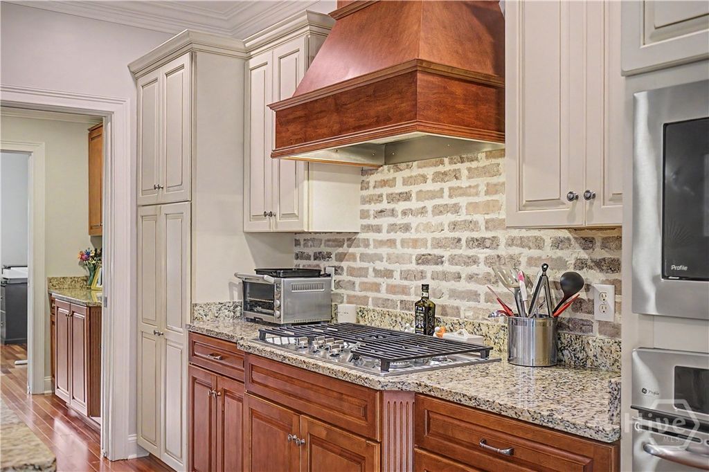 Image 9 of property listing at 8 Sapphire Island Road, Savannah, GA 31410