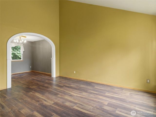 2977 NE Loyola St, Bremerton, WA 98311