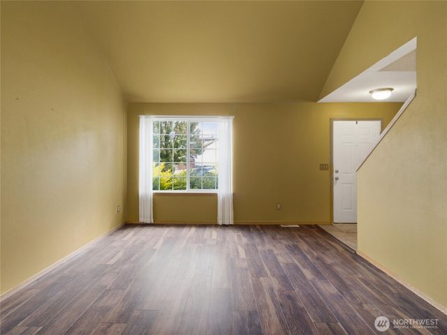 2977 NE Loyola St, Bremerton, WA 98311