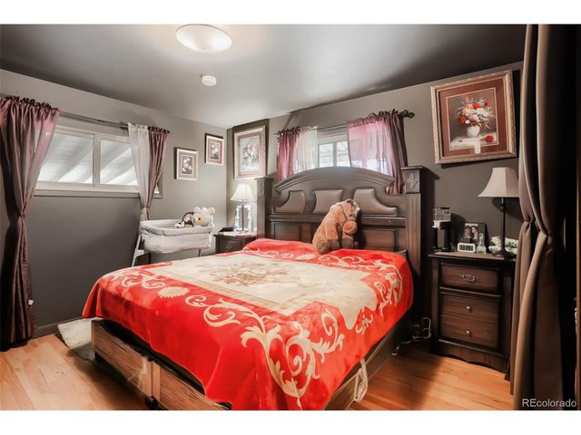 1192 S Alcott St, Denver, CO 80219