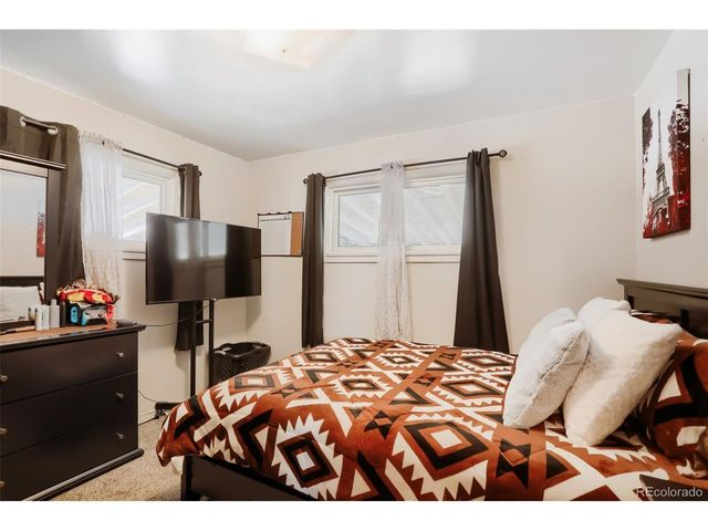 1192 S Alcott St, Denver, CO 80219