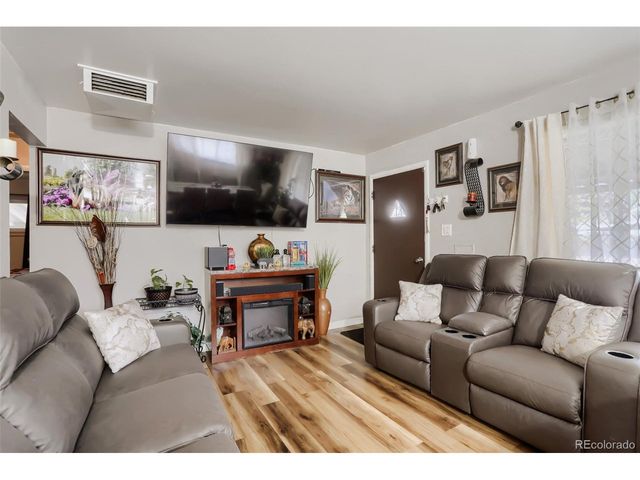 1192 S Alcott St, Denver, CO 80219