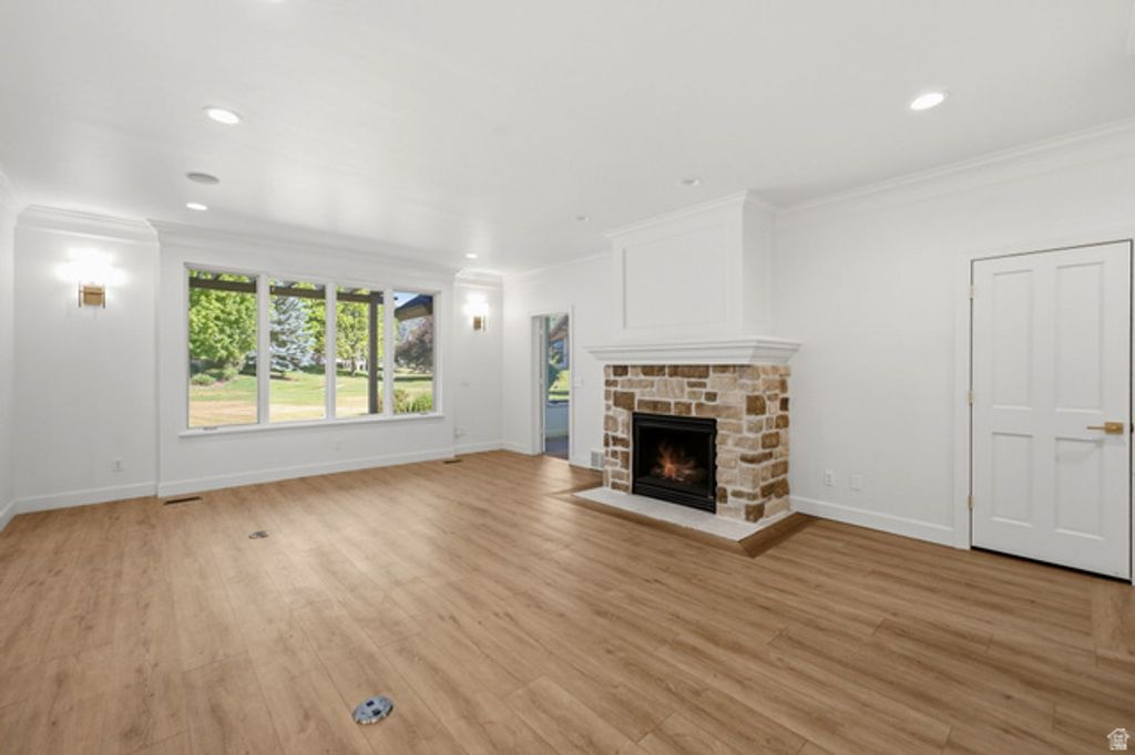12 W VILLAGE CIR, Midway, UT 84049 — photo 2