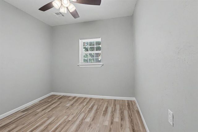 7215 NW 43rd Street, Bethany, OK 73008