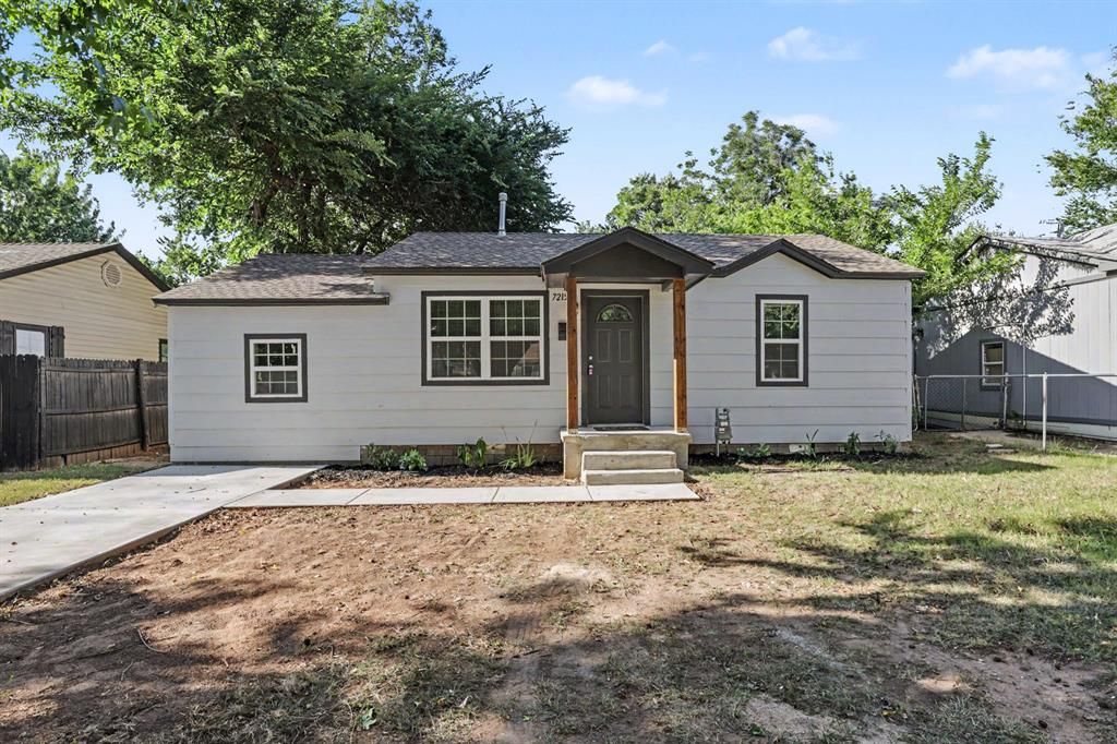 7215 NW 43rd Street, Bethany, OK 73008