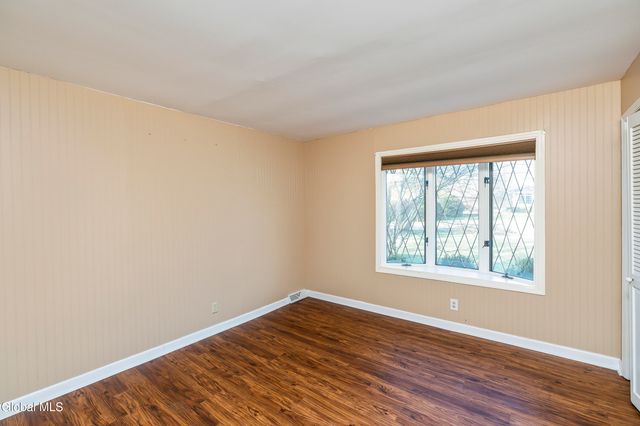 722 Feura Bush Road, Bethlehem, NY 12054