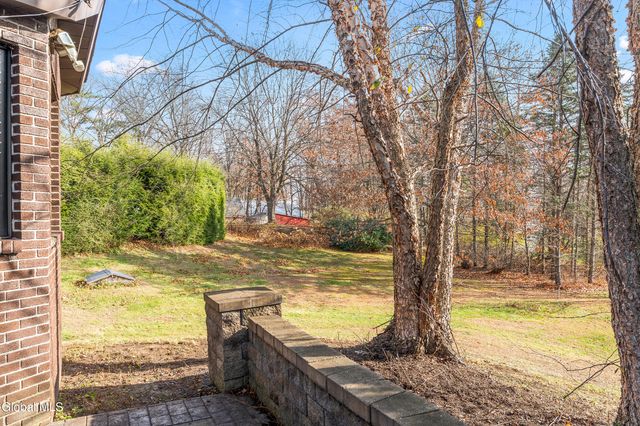 722 Feura Bush Road, Bethlehem, NY 12054