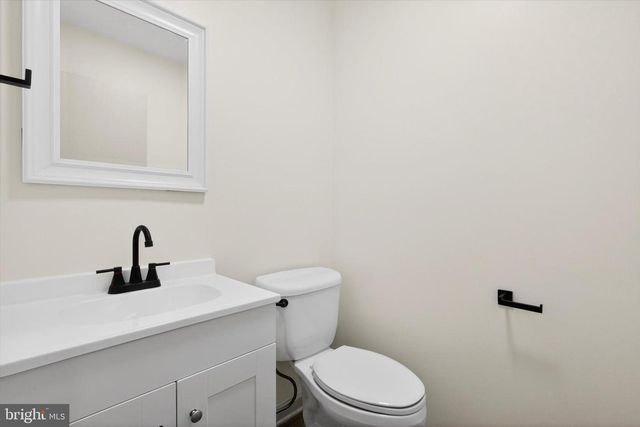 4426 CEDARWOOD DR, York, PA 17402