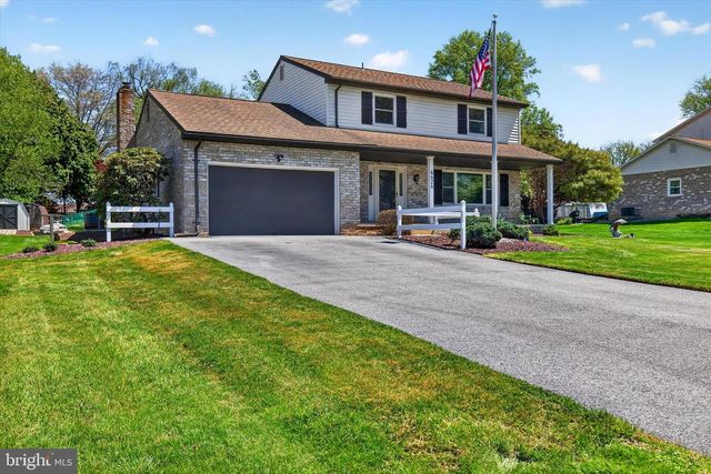 4426 CEDARWOOD DR, York, PA 17402