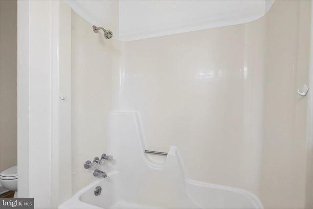 4426 CEDARWOOD DR, York, PA 17402