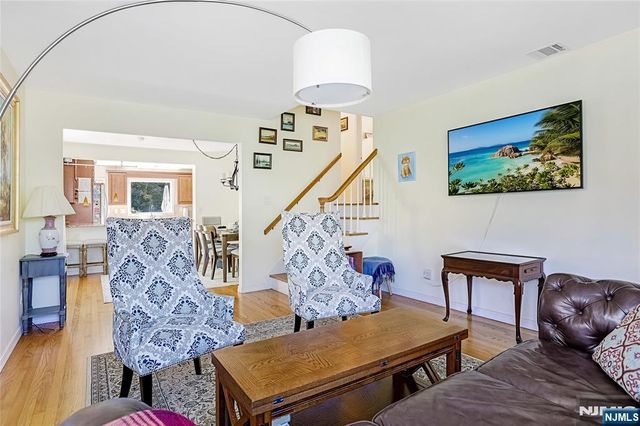 193 Prospect Place, Rutherford, NJ 07070