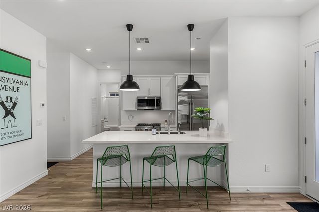 933 Belleforte Lane, Las Vegas, NV 89138