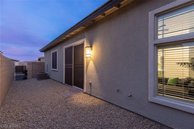 933 Belleforte Lane, Las Vegas, NV 89138