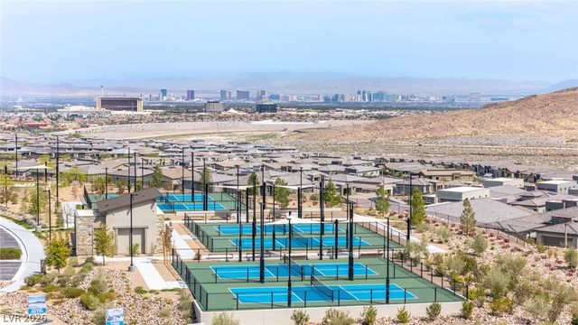 933 Belleforte Lane, Las Vegas, NV 89138