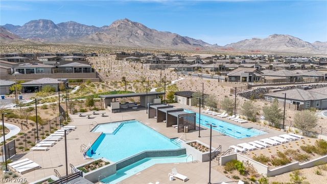 933 Belleforte Lane, Las Vegas, NV 89138