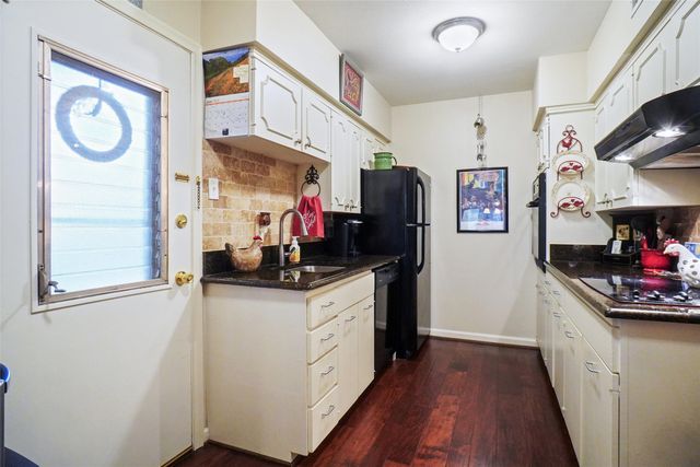 11150 Valleydale Drive A, Dallas, TX 75230