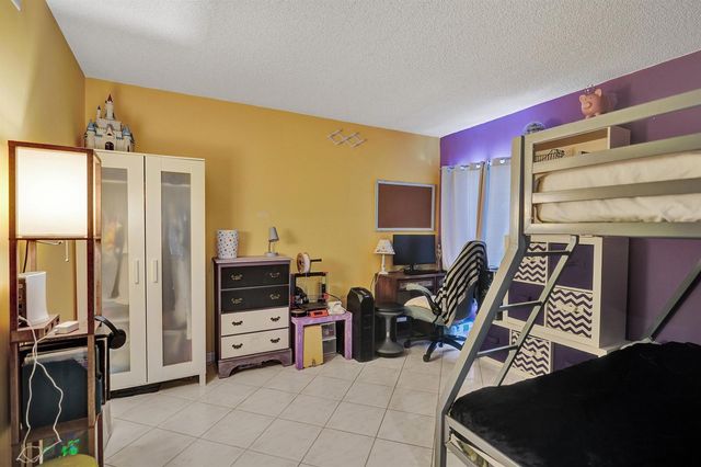 5201 W Club Circle 103, Boca Raton, FL 33431
