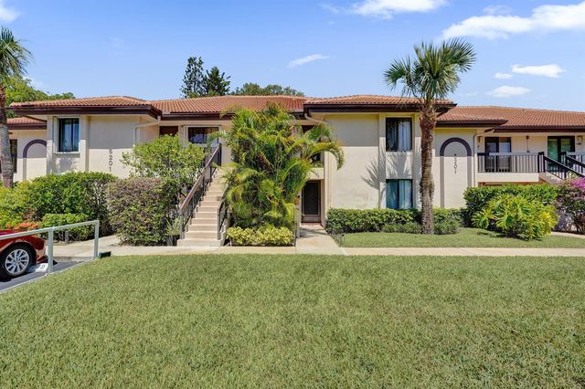 5201 W Club Circle 103, Boca Raton, FL 33431