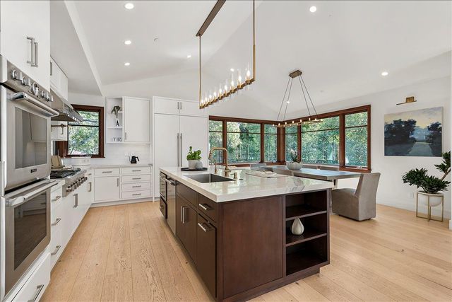 68 Fairview Plaza, Los Gatos, CA 95030