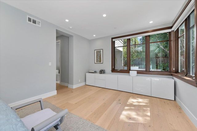 68 Fairview Plaza, Los Gatos, CA 95030